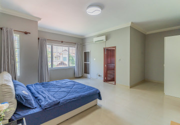 4 Bedroom Villa For Rent - Bassac Garden City, Tonle Bassac, Phnom Penh thumbnail
