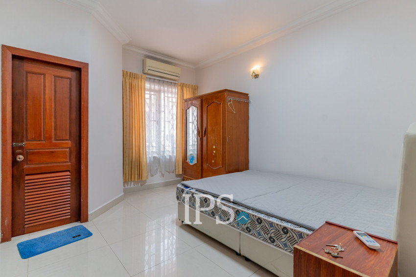 4 Bedroom Villa For Rent - Bassac Garden City, Tonle Bassac, Phnom Penh
