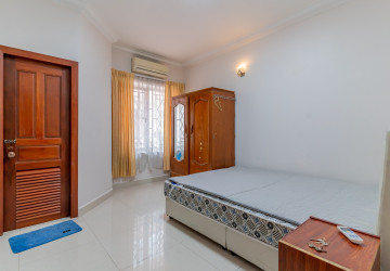 4 Bedroom Villa For Rent - Bassac Garden City, Tonle Bassac, Phnom Penh thumbnail