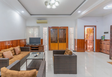 4 Bedroom Villa For Rent - Bassac Garden City, Tonle Bassac, Phnom Penh thumbnail
