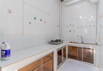 4 Bedroom Villa For Rent - Bassac Garden City, Tonle Bassac, Phnom Penh thumbnail