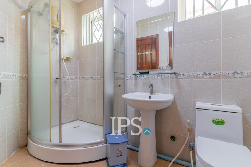 4 Bedroom Villa For Rent - Bassac Garden City, Tonle Bassac, Phnom Penh