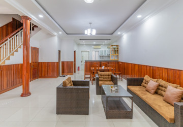 4 Bedroom Villa For Rent - Bassac Garden City, Tonle Bassac, Phnom Penh thumbnail