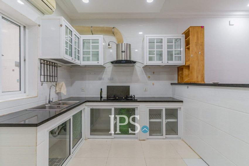 4 Bedroom Villa For Rent - Bassac Garden City, Tonle Bassac, Phnom Penh