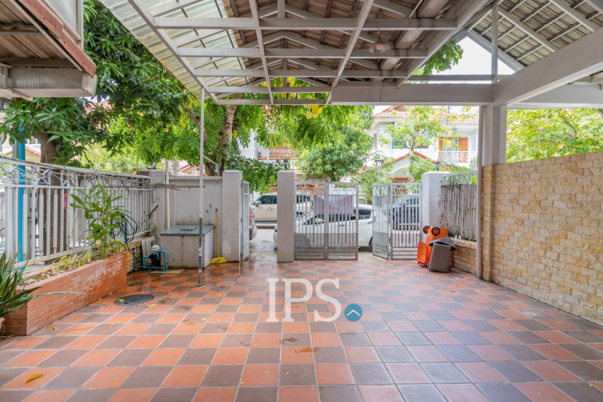 4 Bedroom Villa For Rent - Bassac Garden City, Tonle Bassac, Phnom Penh