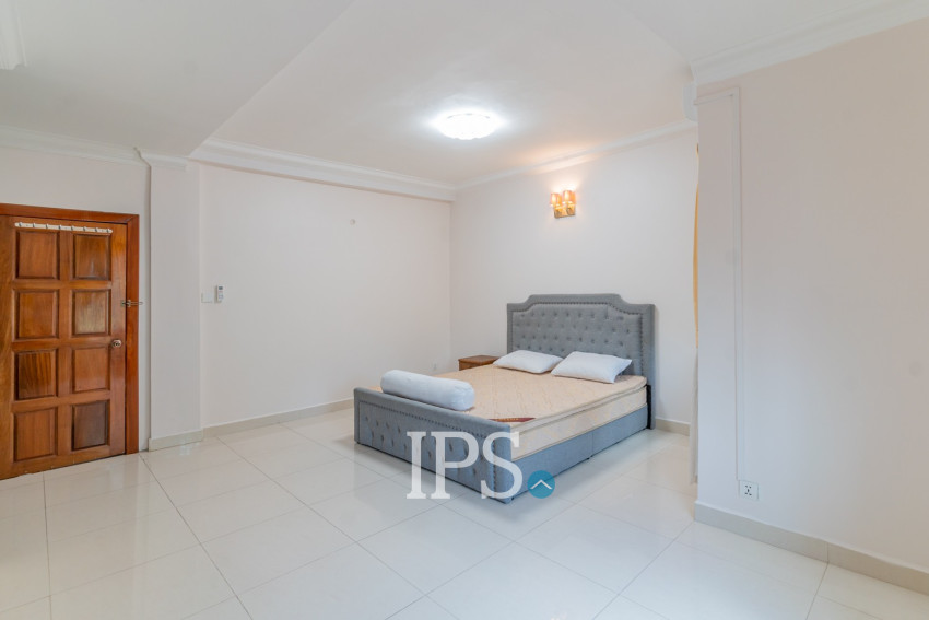 4 Bedroom Villa For Rent - Bassac Garden City, Tonle Bassac, Phnom Penh