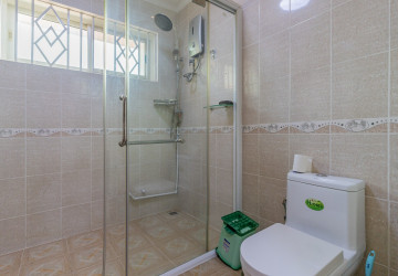 4 Bedroom Villa For Rent - Bassac Garden City, Tonle Bassac, Phnom Penh thumbnail