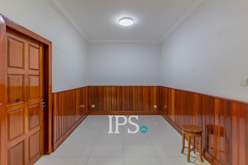 4 Bedroom Villa For Rent - Bassac Garden City, Tonle Bassac, Phnom Penh