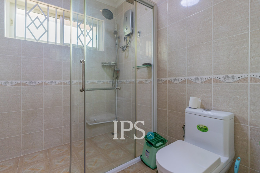 4 Bedroom Villa For Rent - Bassac Garden City, Tonle Bassac, Phnom Penh