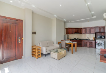 1 Bedroom Serviced Apartment For Rent - BKK1, Phnom Penh thumbnail