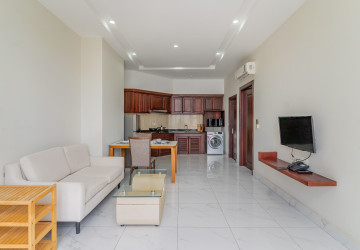 1 Bedroom Serviced Apartment For Rent - BKK1, Phnom Penh thumbnail