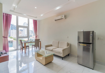1 Bedroom Serviced Apartment For Rent - BKK1, Phnom Penh thumbnail