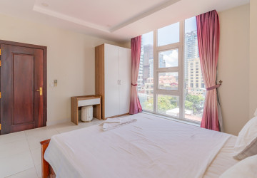 1 Bedroom Serviced Apartment For Rent - BKK1, Phnom Penh thumbnail