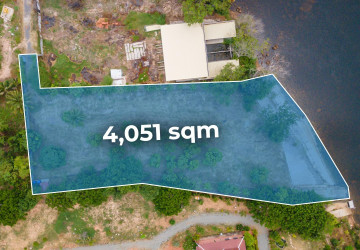 4,051 Sqm Land For Sale - Along Preaek Tuek Chu, Kampot Province thumbnail