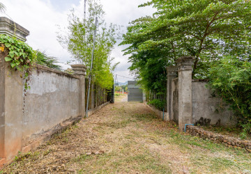 4,051 Sqm Land For Sale - Along Preaek Tuek Chu, Kampot Province thumbnail