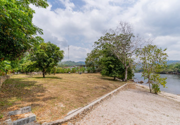 4,051 Sqm Land For Sale - Along Preaek Tuek Chu, Kampot Province thumbnail