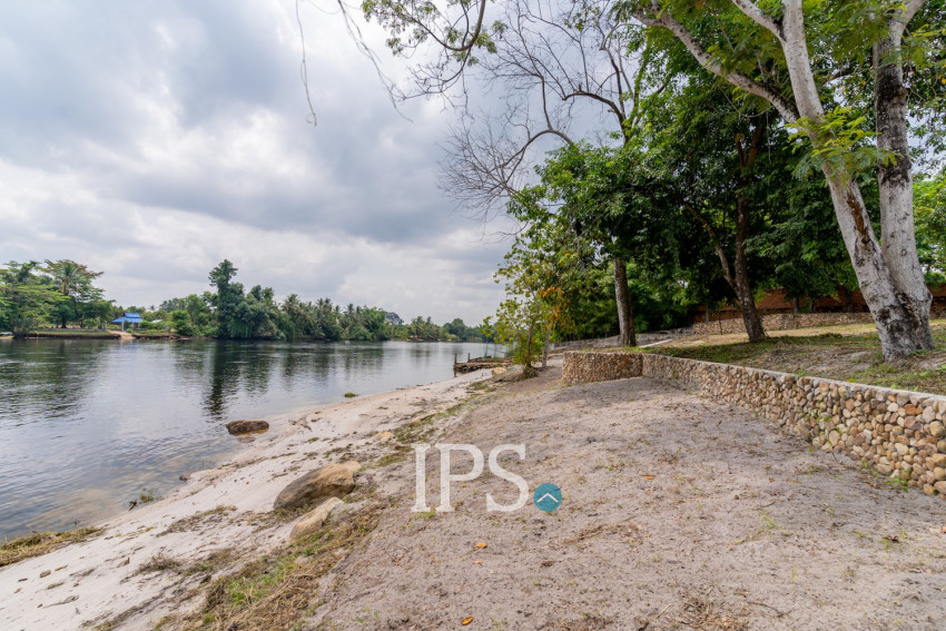4,051 Sqm Land For Sale - Along Preaek Tuek Chu, Kampot Province