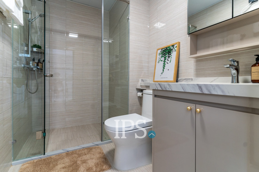 1 Bedroom Condo For Rent - The Pinnacle, Tonle Bassac, Phnom Penh