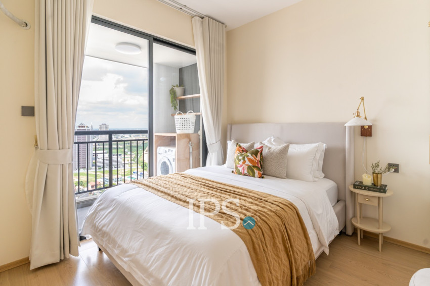 1 Bedroom Condo For Rent - The Pinnacle, Tonle Bassac, Phnom Penh