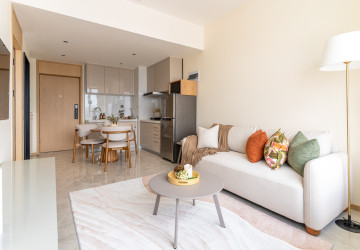 1 Bedroom Condo For Rent - The Pinnacle, Tonle Bassac, Phnom Penh thumbnail