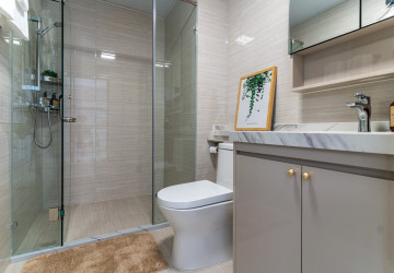 1 Bedroom Condo For Rent - The Pinnacle, Tonle Bassac, Phnom Penh thumbnail