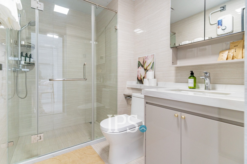 1 Bedroom Condo For Rent - The Pinnacle, Tonle Bassac, Phnom Penh