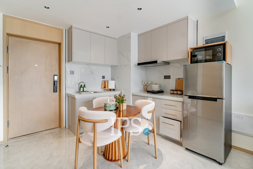 1 Bedroom Condo For Rent - The Pinnacle, Tonle Bassac, Phnom Penh