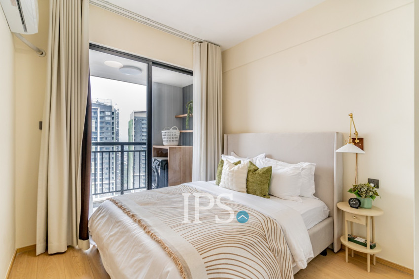 1 Bedroom Condo For Rent - The Pinnacle, Tonle Bassac, Phnom Penh