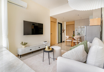 1 Bedroom Condo For Rent - The Pinnacle, Tonle Bassac, Phnom Penh thumbnail