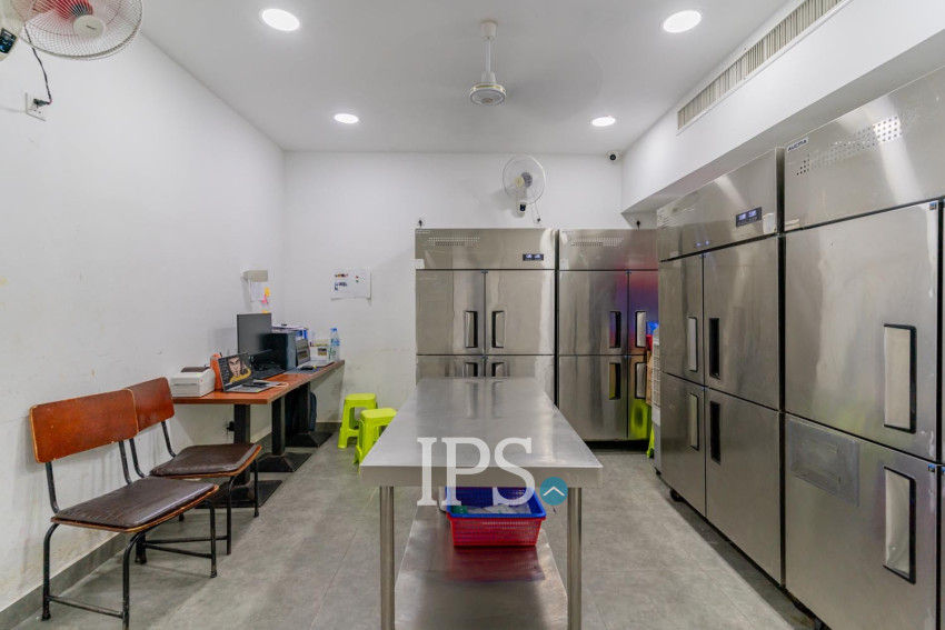 400 Sqm Retail Space For Rent - Beoung Raing, Phnom Penh