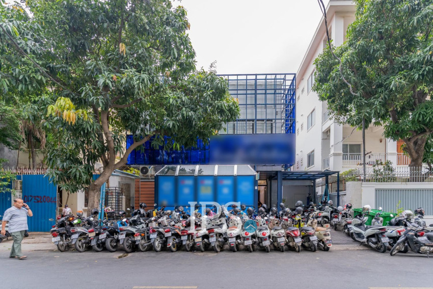 400 Sqm Retail Space For Rent - Beoung Raing, Phnom Penh