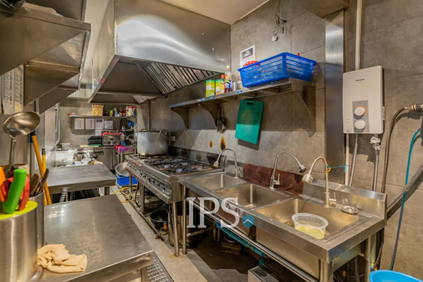 400 Sqm Retail Space For Rent - Beoung Raing, Phnom Penh