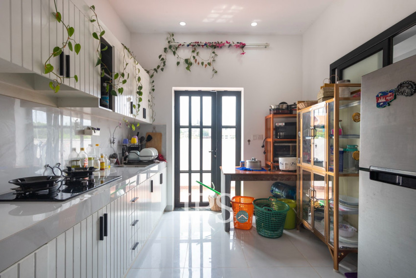 3 Bedroom Flat For Rent - Sala Kamreuk, Siem Reap