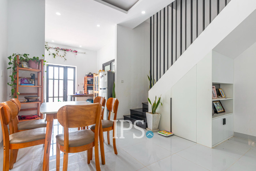 3 Bedroom Flat For Rent - Sala Kamreuk, Siem Reap