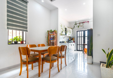 3 Bedroom Flat For Rent - Sala Kamreuk, Siem Reap thumbnail