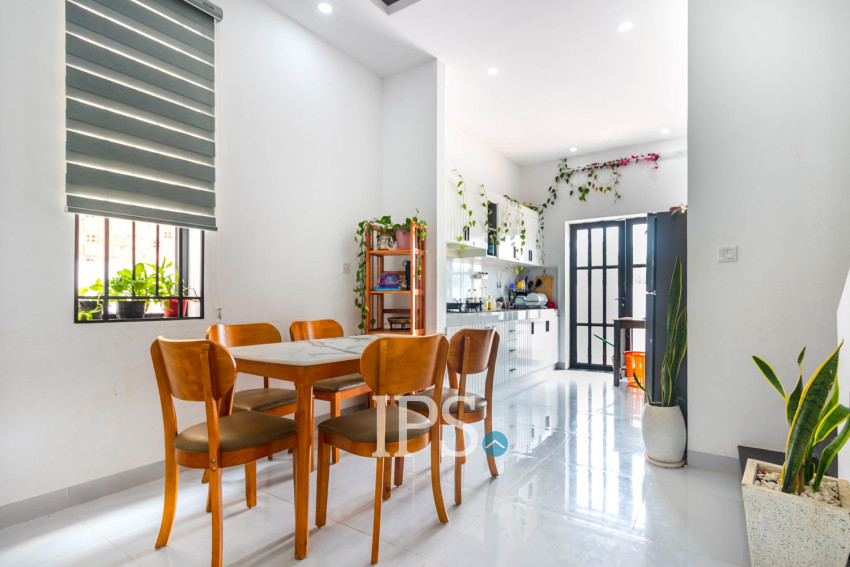 3 Bedroom Flat For Rent - Sala Kamreuk, Siem Reap