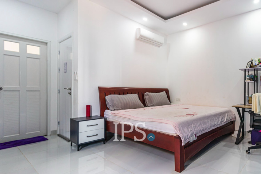 3 Bedroom Flat For Rent - Sala Kamreuk, Siem Reap