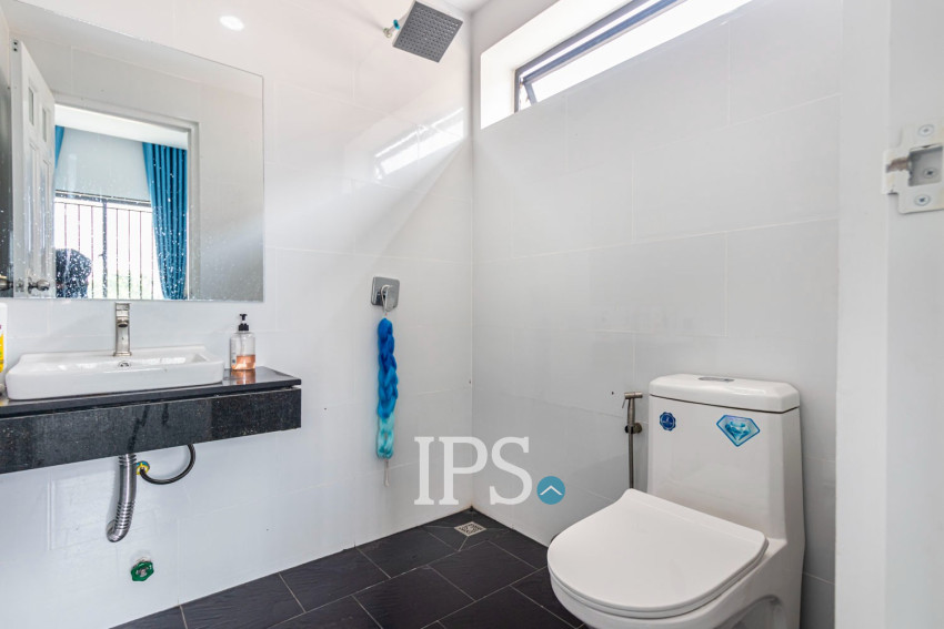 3 Bedroom Flat For Rent - Sala Kamreuk, Siem Reap