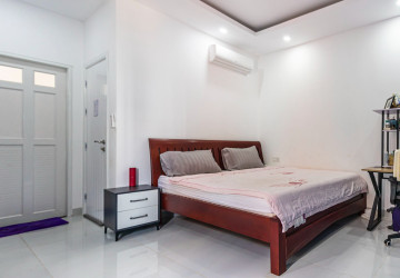 3 Bedroom Flat For Rent - Sala Kamreuk, Siem Reap thumbnail