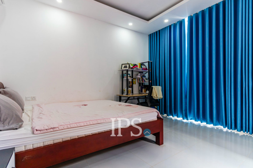 3 Bedroom Flat For Rent - Sala Kamreuk, Siem Reap