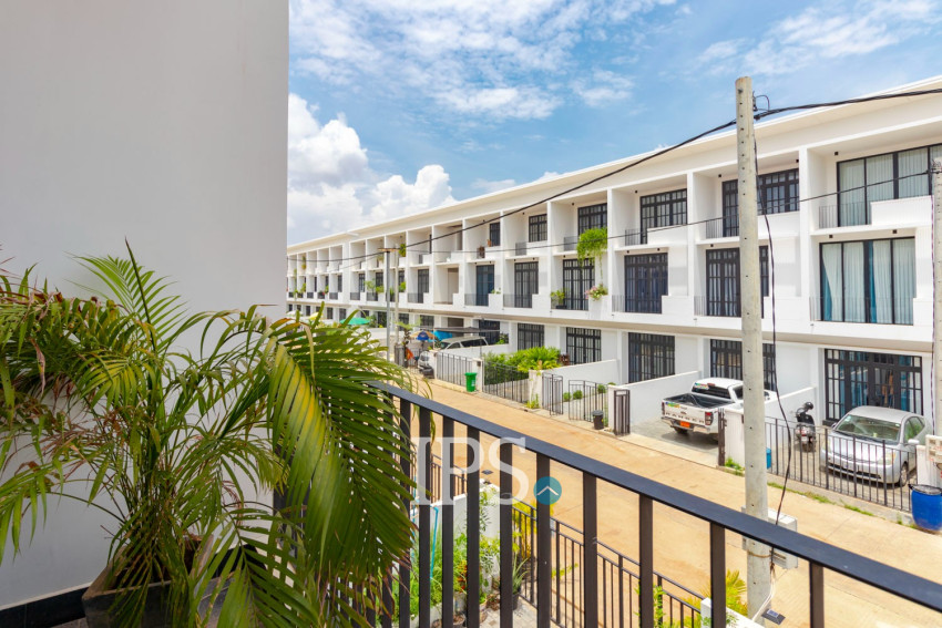 3 Bedroom Flat For Rent - Sala Kamreuk, Siem Reap