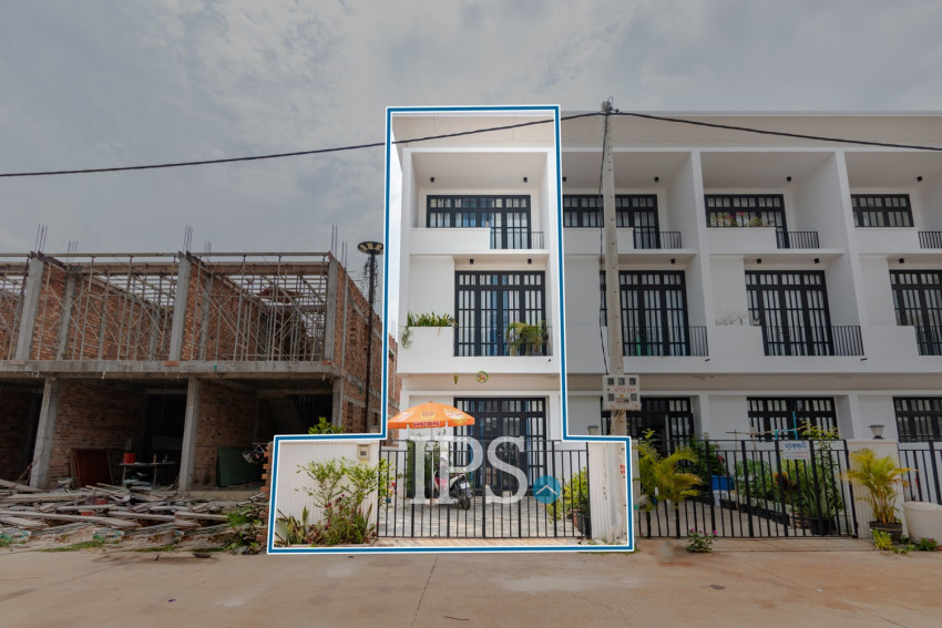 3 Bedroom Flat For Rent - Sala Kamreuk, Siem Reap