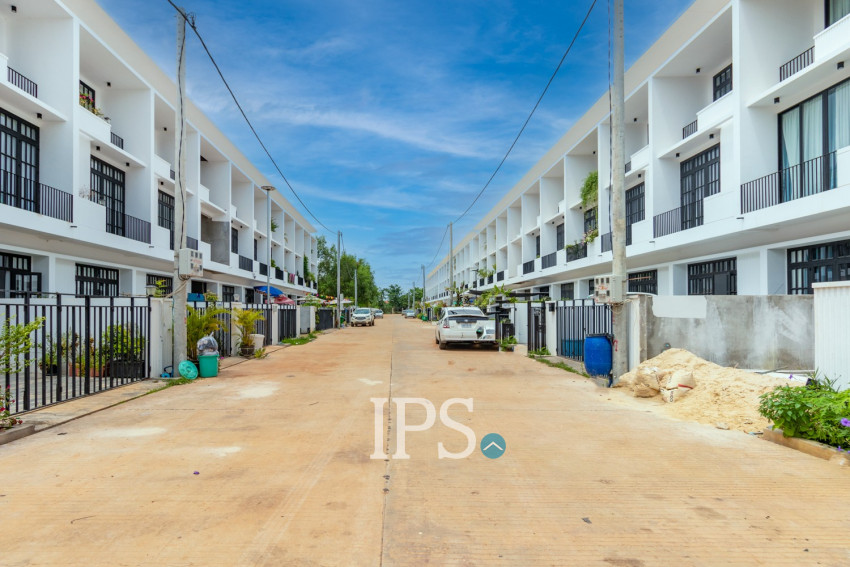 3 Bedroom Flat For Rent - Sala Kamreuk, Siem Reap