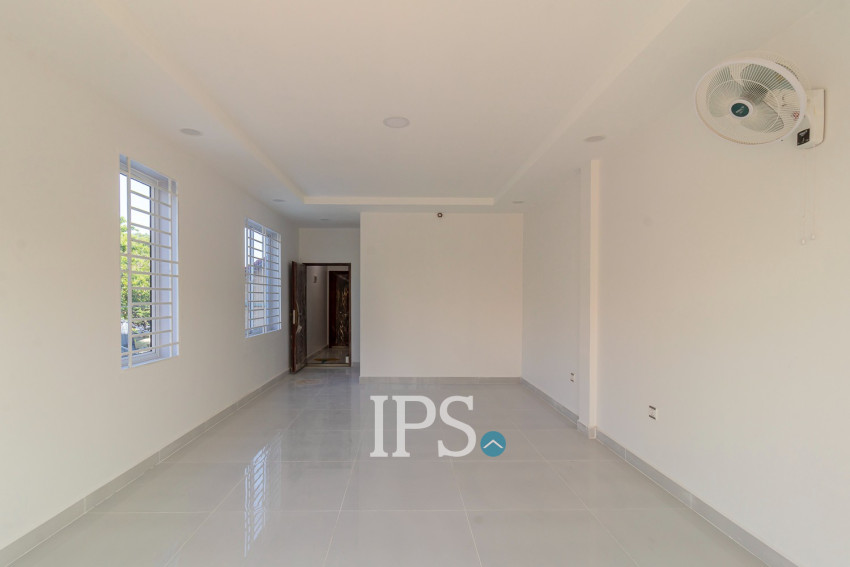 8 Bedroom Shophouse For Rent - Slor Kram, Siem Reap