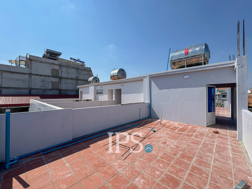 8 Bedroom Shophouse For Rent - Slor Kram, Siem Reap