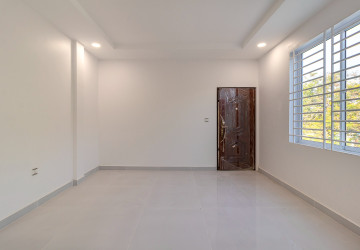 8 Bedroom Shophouse For Rent - Slor Kram, Siem Reap thumbnail