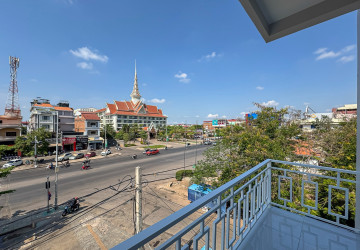 8 Bedroom Shophouse For Rent - Slor Kram, Siem Reap thumbnail