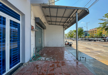 8 Bedroom Shophouse For Rent - Slor Kram, Siem Reap thumbnail
