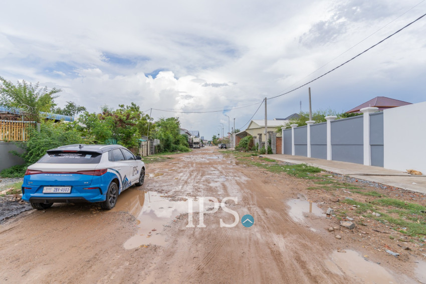 1,060 Sqm Warehouse For Rent - Kilometer 6, Phnom Penh