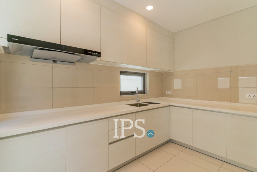 4 Bedroom Villa Klem For Sale - Chankiri Palm Creek, Preaek Kampues, Phnom Penh